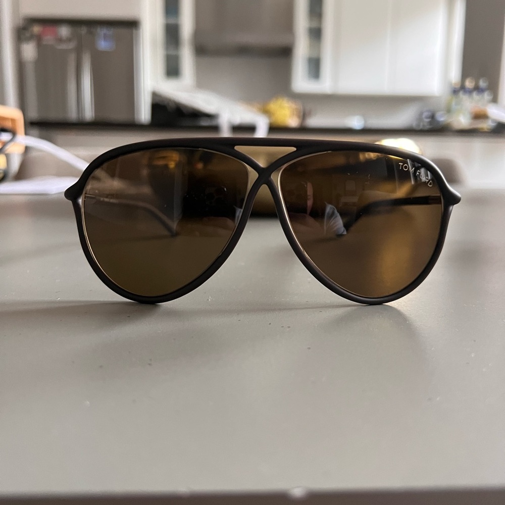 Tom Ford Polarized Aviator Sunglasses - small scratches on lens